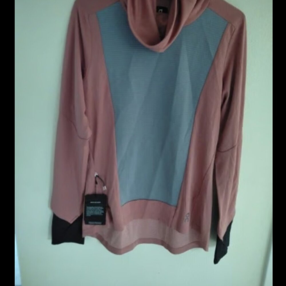 On running Women's NWOT Weather Shirt Size S